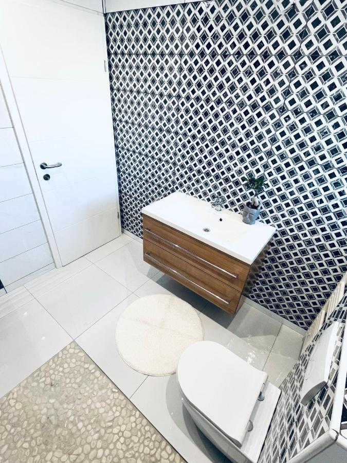 Luxe Apartments Ljutomer Extérieur photo