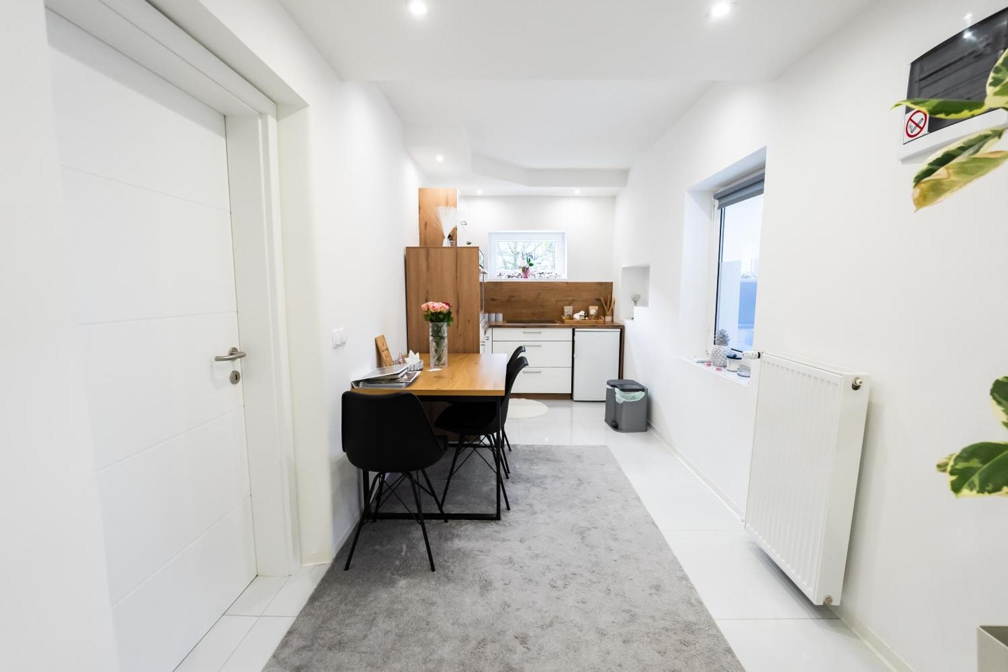 Luxe Apartments Ljutomer Chambre photo